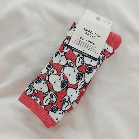 New American Eagle x Peanut Snoopy Terry Crew Socks - Picture 2 of 4